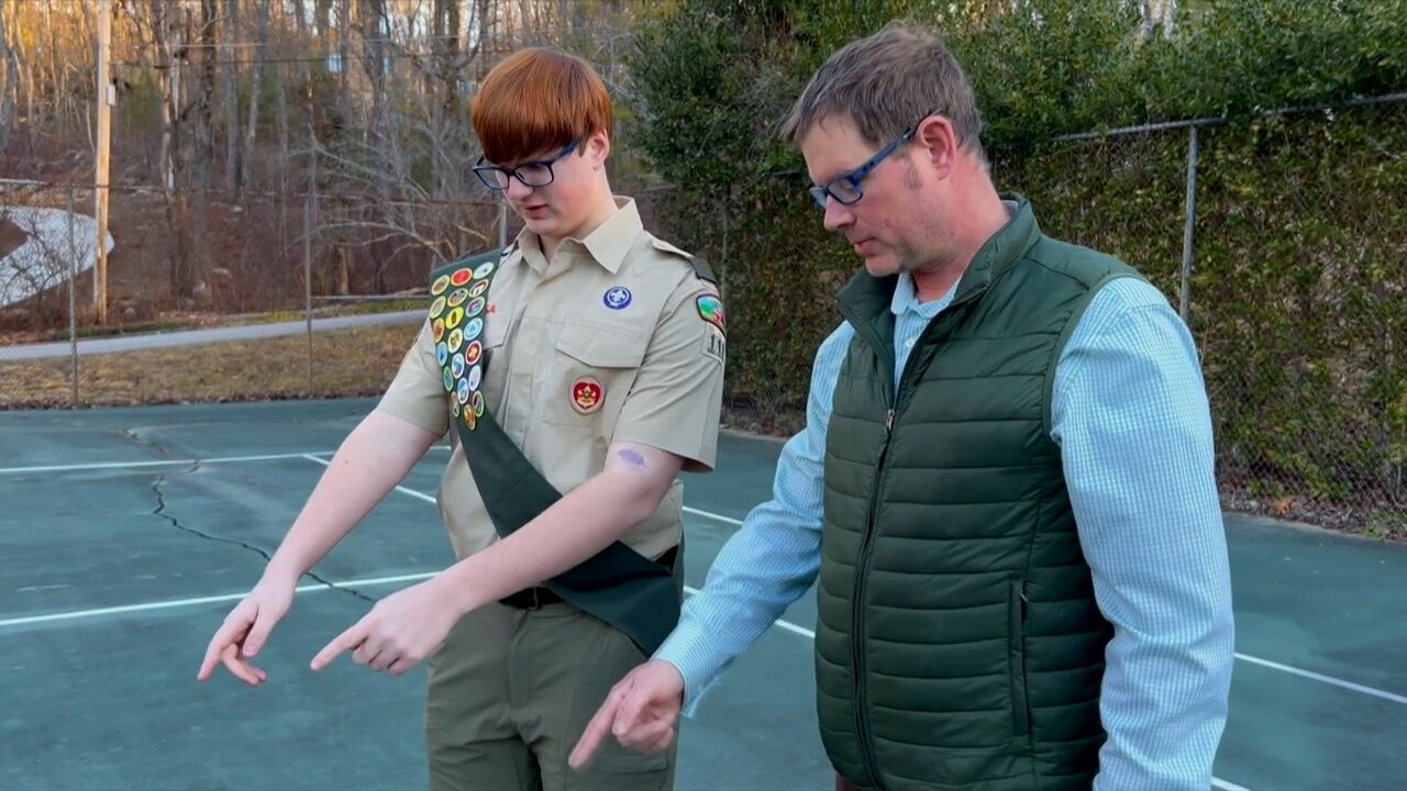 MAKING A DIFFERENCE: Local Boy Scout aims to clean up Signal Mountain tennis court